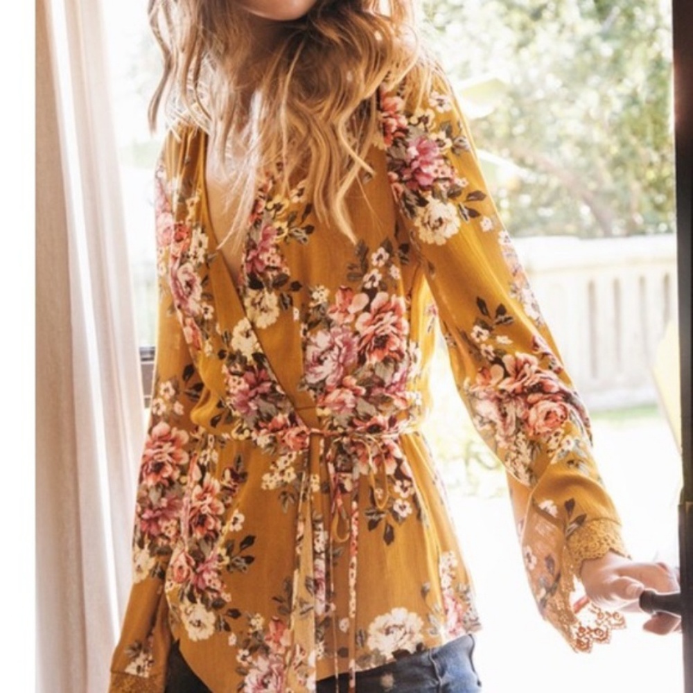 Floral wrap top